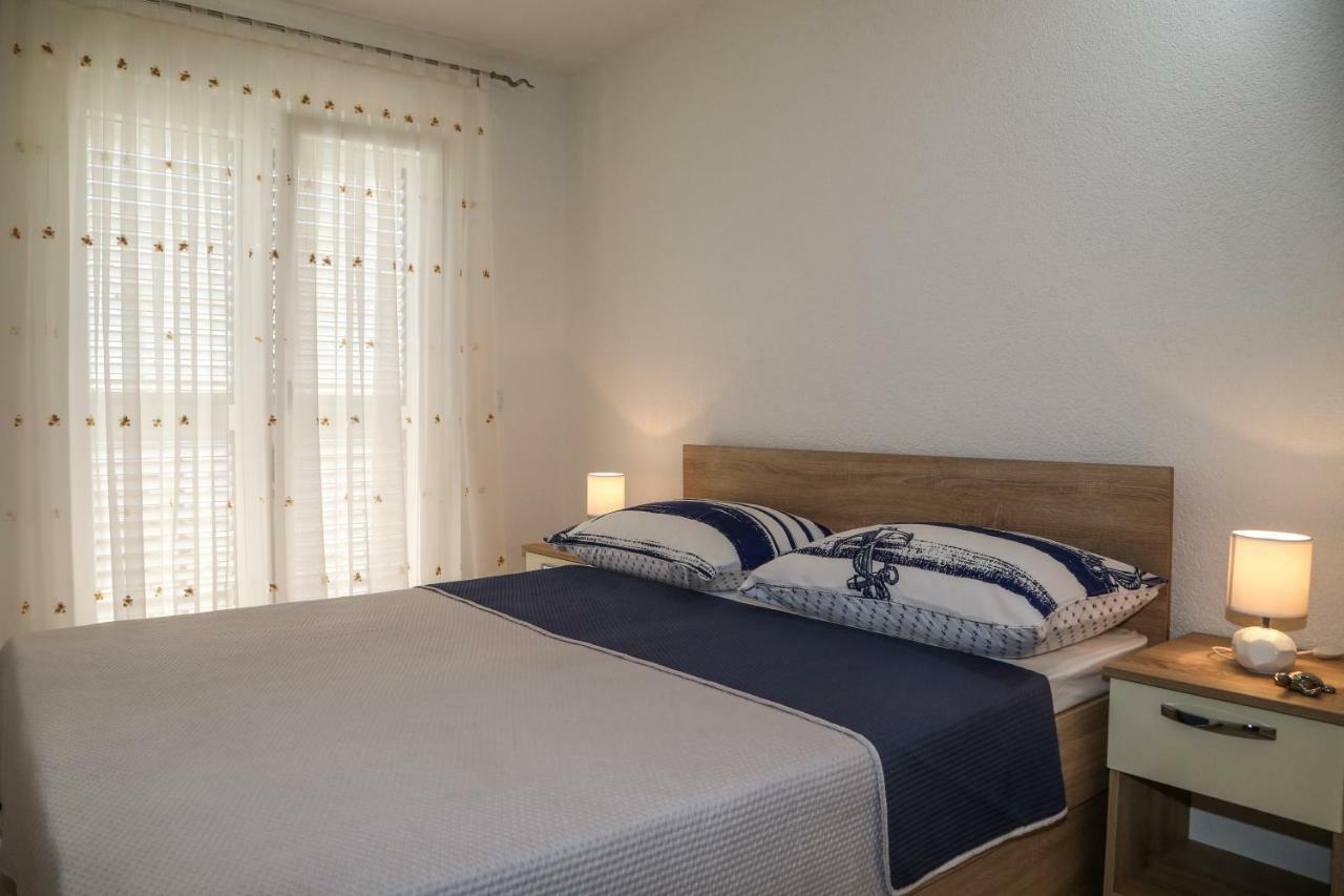 Apartment Marina Pavic Hvar Town Exterior foto